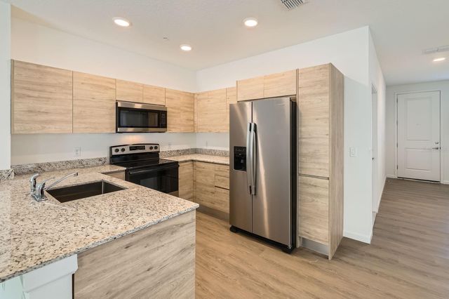 1209 SOUTHSTATION PLACE 306, Orlando, FL 32809