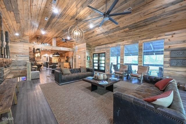 1421 Silver Poplar Lane, Sevierville, TN 37876