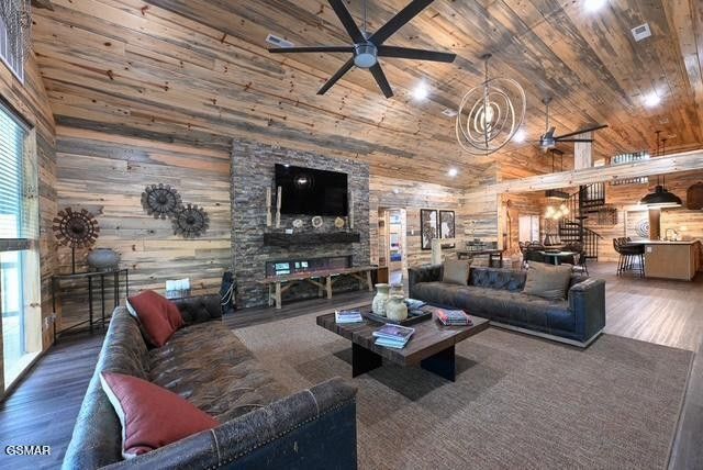 1421 Silver Poplar Lane, Sevierville, TN 37876