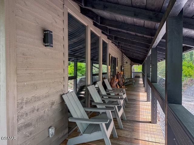 1421 Silver Poplar Lane, Sevierville, TN 37876