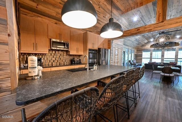 1421 Silver Poplar Lane, Sevierville, TN 37876