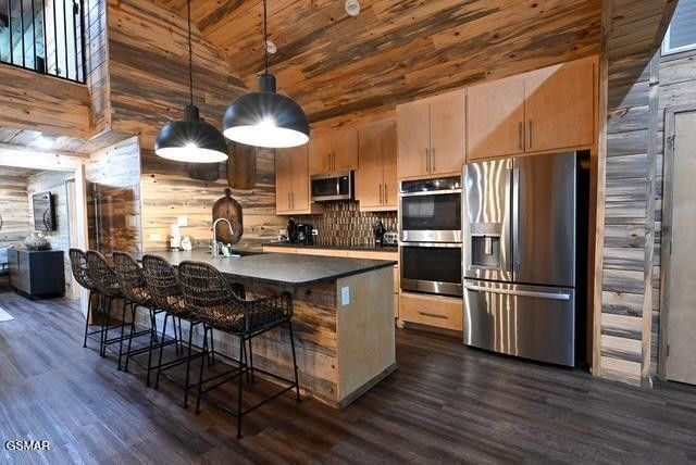 1421 Silver Poplar Lane, Sevierville, TN 37876
