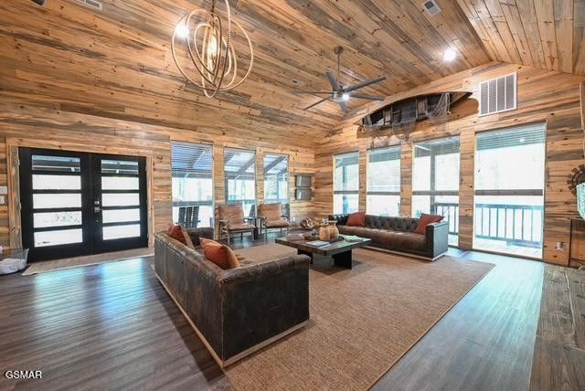 1421 Silver Poplar Lane, Sevierville, TN 37876
