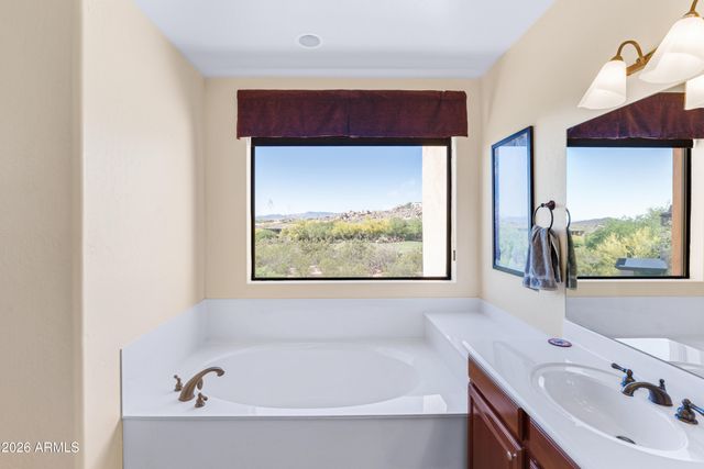 10230 E WHITE FEATHER Lane, Scottsdale, AZ 85262