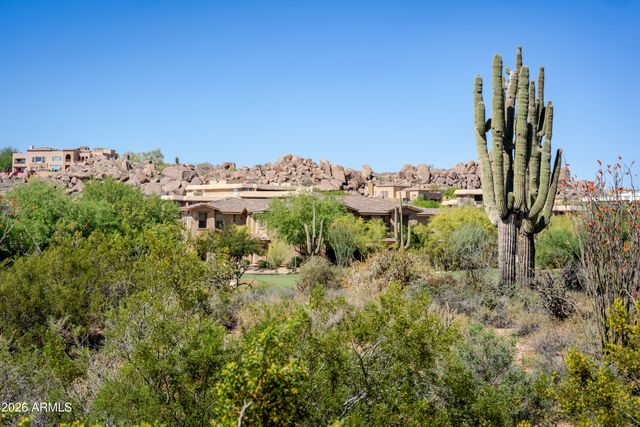10230 E WHITE FEATHER Lane, Scottsdale, AZ 85262