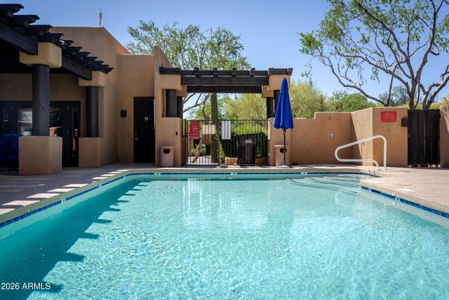 10230 E WHITE FEATHER Lane, Scottsdale, AZ 85262