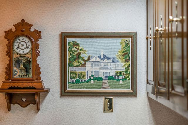 105 N Church St, Sparta, TN 38583