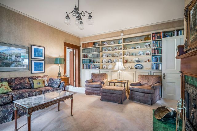 105 N Church St, Sparta, TN 38583