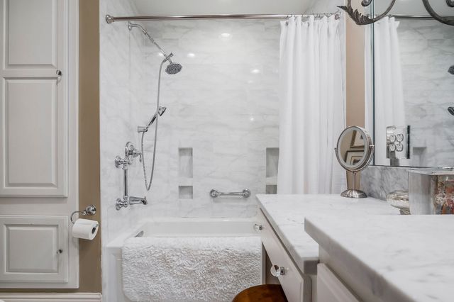 105 N Church St, Sparta, TN 38583