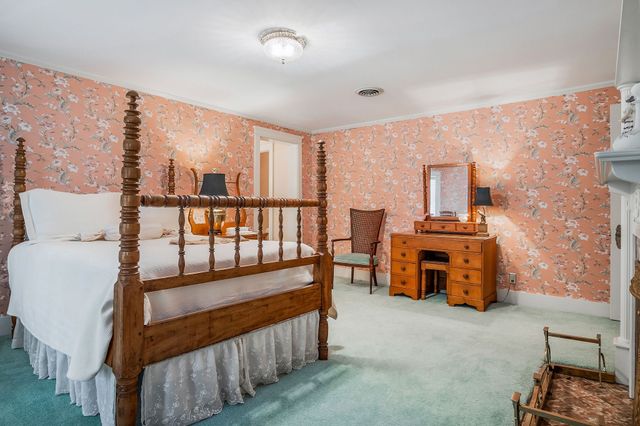 105 N Church St, Sparta, TN 38583