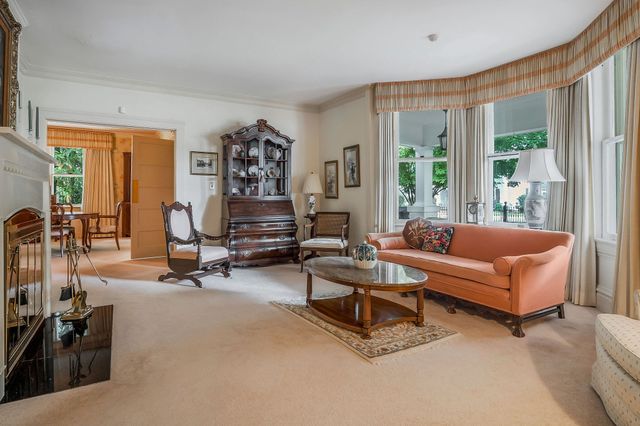 105 N Church St, Sparta, TN 38583