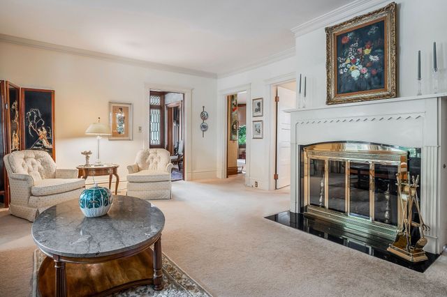 105 N Church St, Sparta, TN 38583