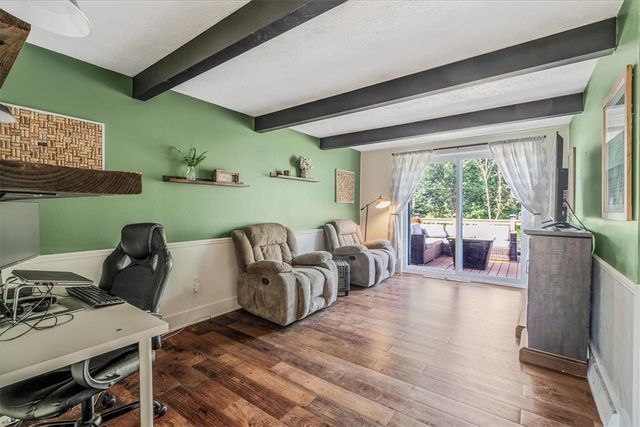 362 Toura Dr, Pleasant Hills, PA 15236