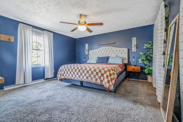 362 Toura Dr, Pleasant Hills, PA 15236