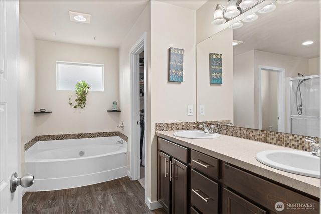 11523 175th Street E, Puyallup, WA 98374