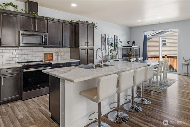 11523 175th Street E, Puyallup, WA 98374