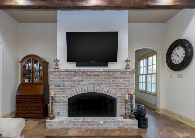 7938 Settlers Cir, Saint George, LA 70810