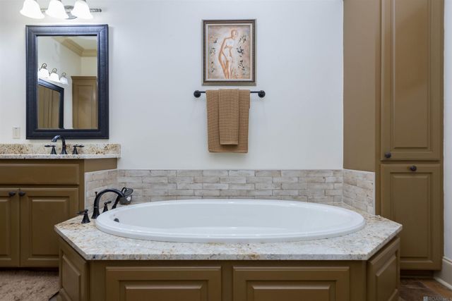 7938 Settlers Cir, Saint George, LA 70810