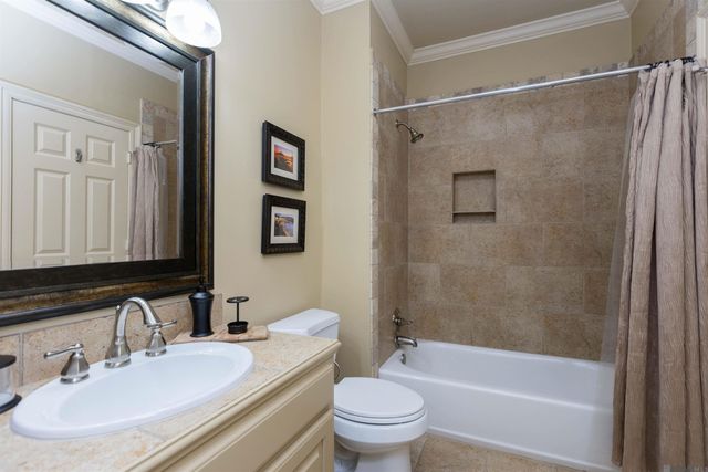 7938 Settlers Cir, Saint George, LA 70810