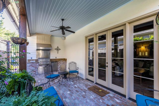 7938 Settlers Cir, Saint George, LA 70810