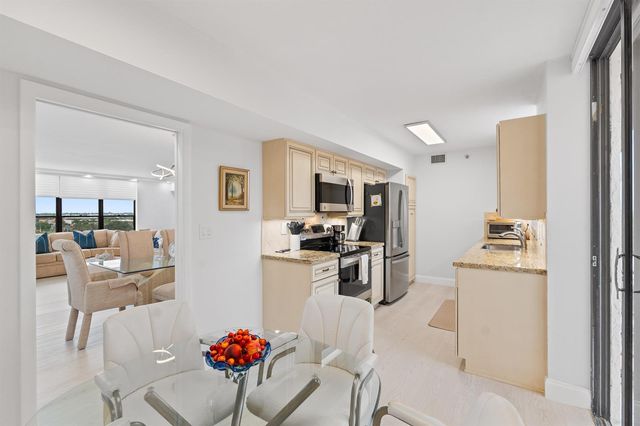 7209 Promenade Drive 802, Boca Raton, FL 33433