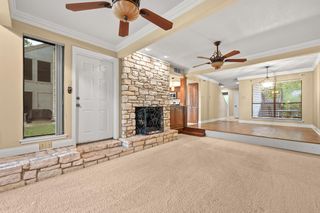 176 World Of Tennis SQ, Lakeway, TX 78734