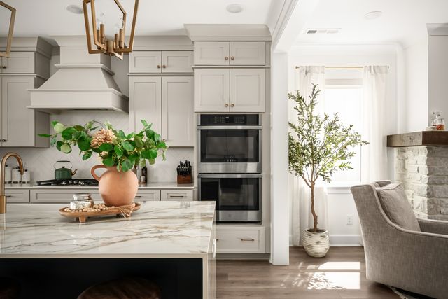 3476 Burgate Trl, Thompsons Station, TN 37179