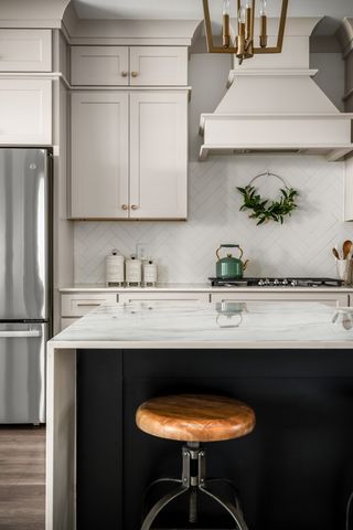 3476 Burgate Trl, Thompsons Station, TN 37179