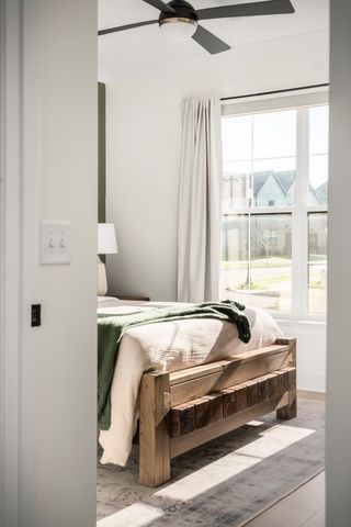 3476 Burgate Trl, Thompsons Station, TN 37179