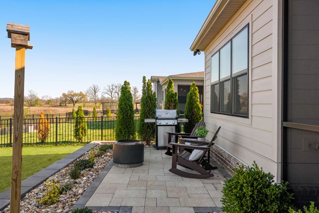 3476 Burgate Trl, Thompsons Station, TN 37179