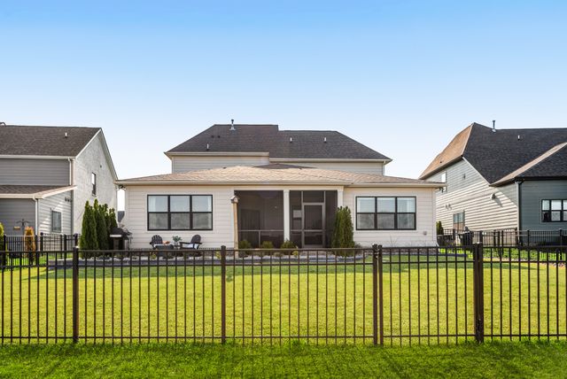 3476 Burgate Trl, Thompsons Station, TN 37179