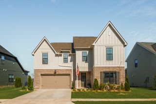 3476 Burgate Trl, Thompsons Station, TN 37179