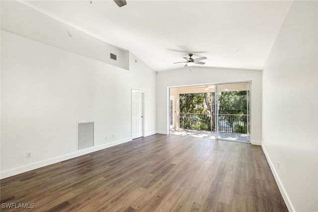 675 Wiggins Lake DR 202, Naples, FL 34110