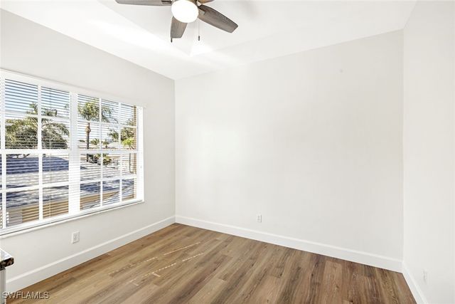 675 Wiggins Lake DR 202, Naples, FL 34110