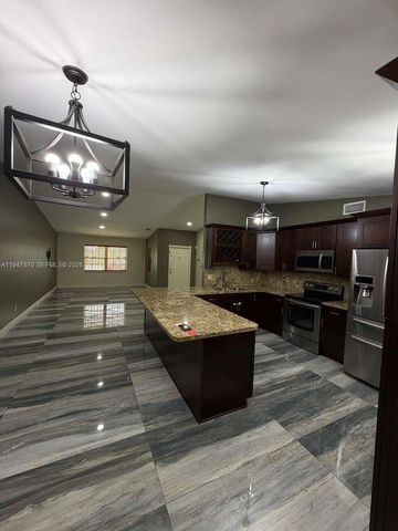 12241 268th St 1, Homestead, FL 33032