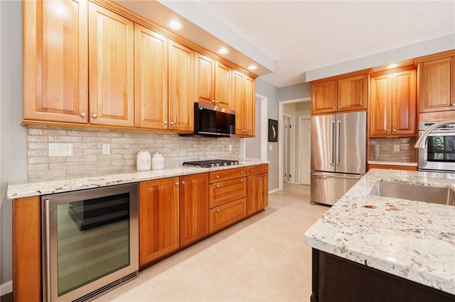 36 Sunleaf Drive, Penfield, NY 14526