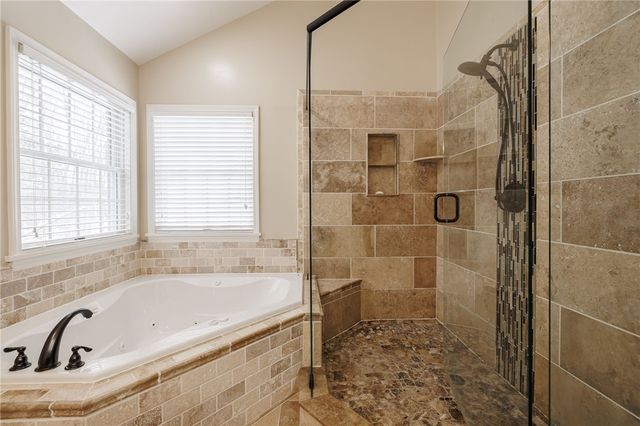 36 Sunleaf Drive, Penfield, NY 14526