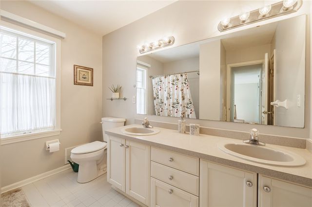 36 Sunleaf Drive, Penfield, NY 14526