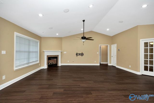 136 Robin Song Lane, Harvest, AL 35749