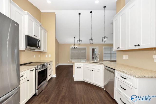 136 Robin Song Lane, Harvest, AL 35749