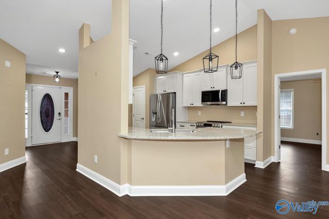 136 Robin Song Lane, Harvest, AL 35749