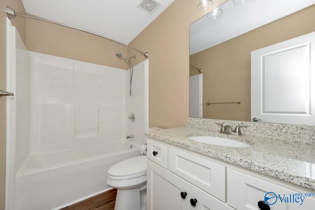 136 Robin Song Lane, Harvest, AL 35749