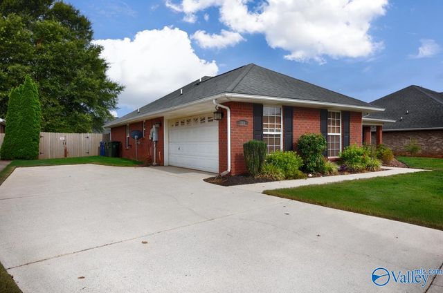 136 Robin Song Lane, Harvest, AL 35749