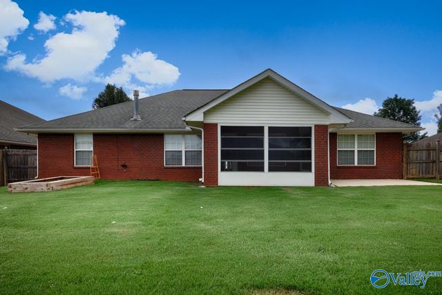 136 Robin Song Lane, Harvest, AL 35749