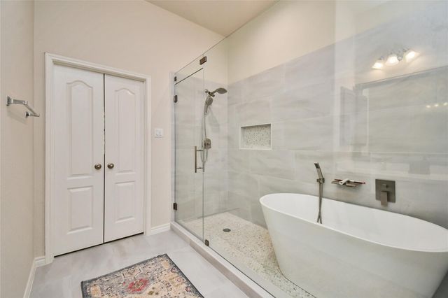 22 Wood Drake Place, Tomball, TX 77375