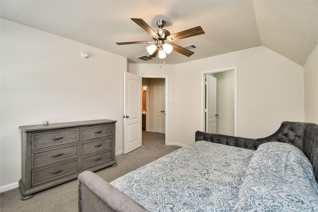 22 Wood Drake Place, Tomball, TX 77375