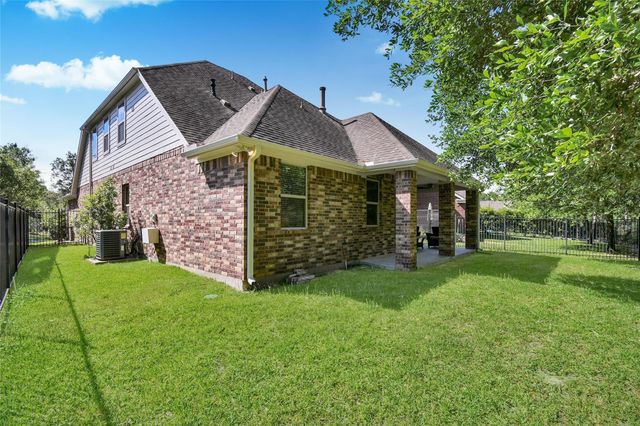 22 Wood Drake Place, Tomball, TX 77375