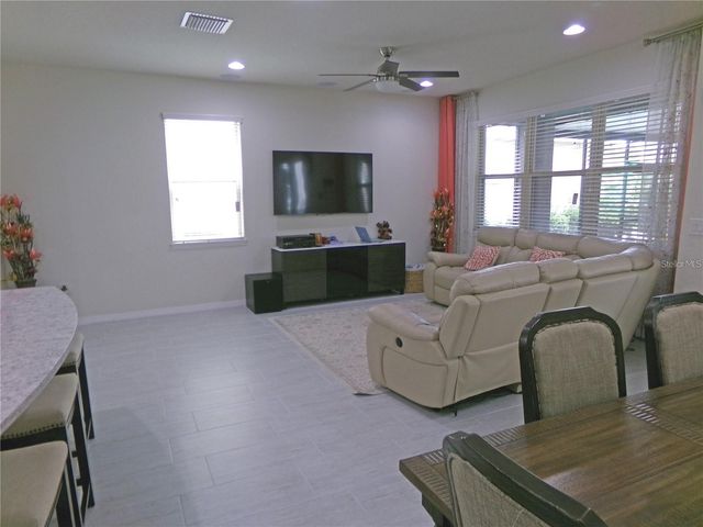5941 CALDERA RIDGE DRIVE, Lithia, FL 33547