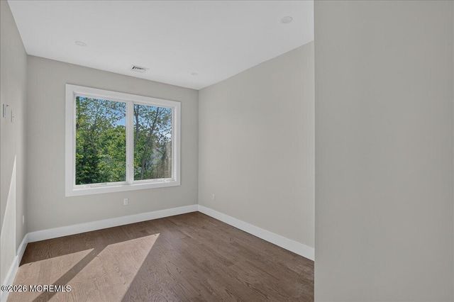 553 Lillie Road, Toms River, NJ 08753