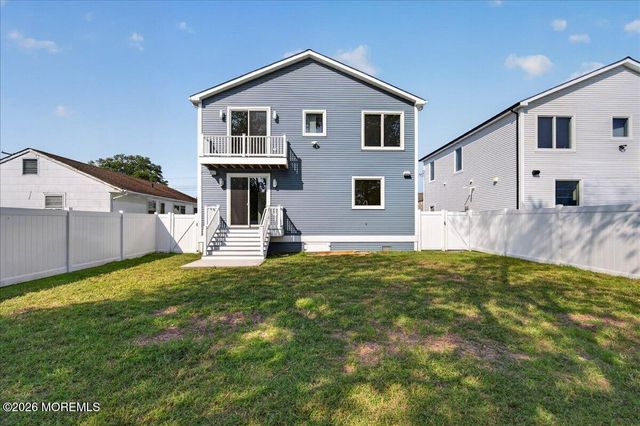 553 Lillie Road, Toms River, NJ 08753